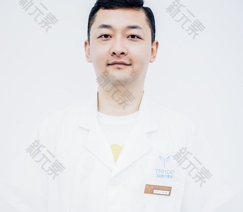 郑旸 头像