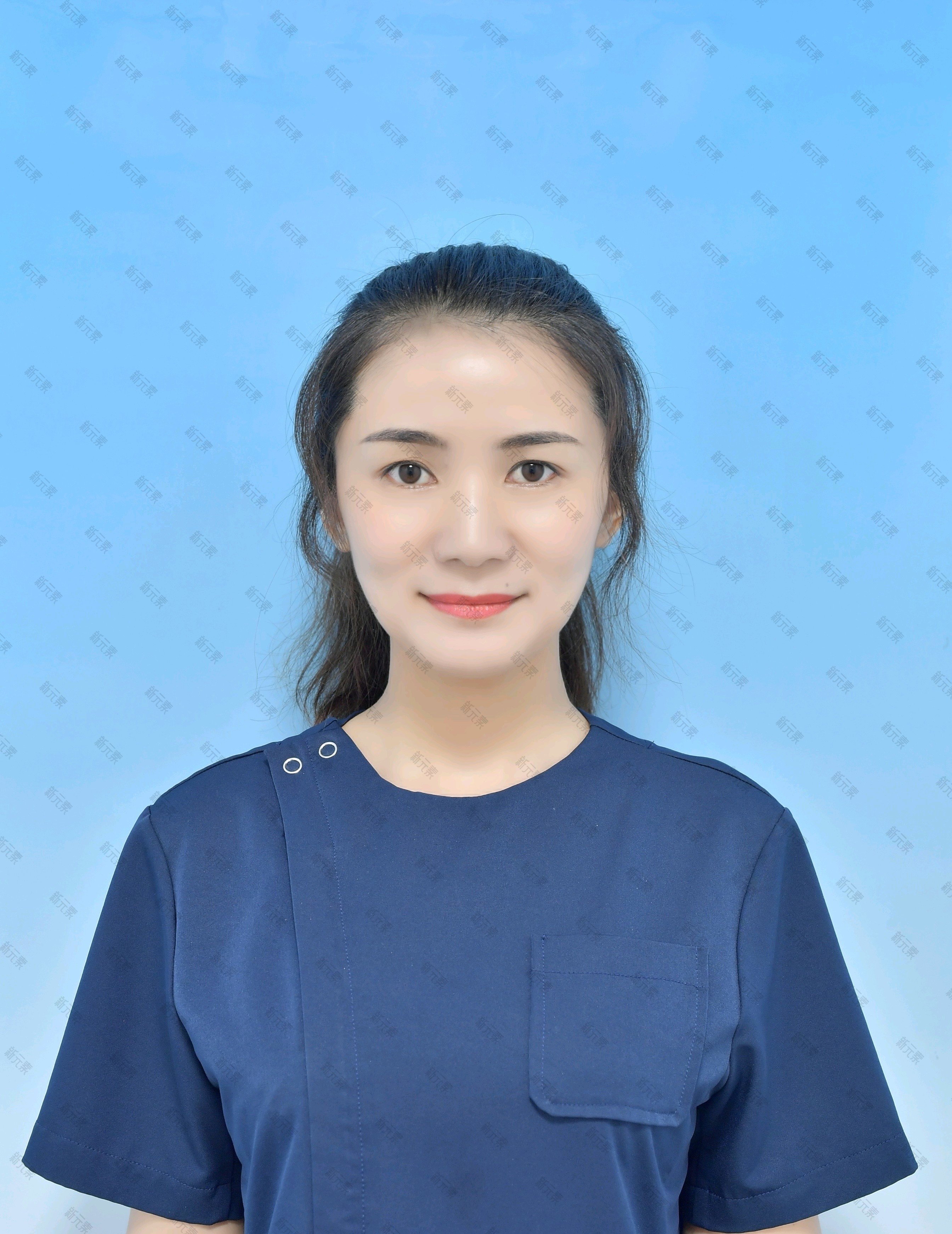 曲可心 头像
