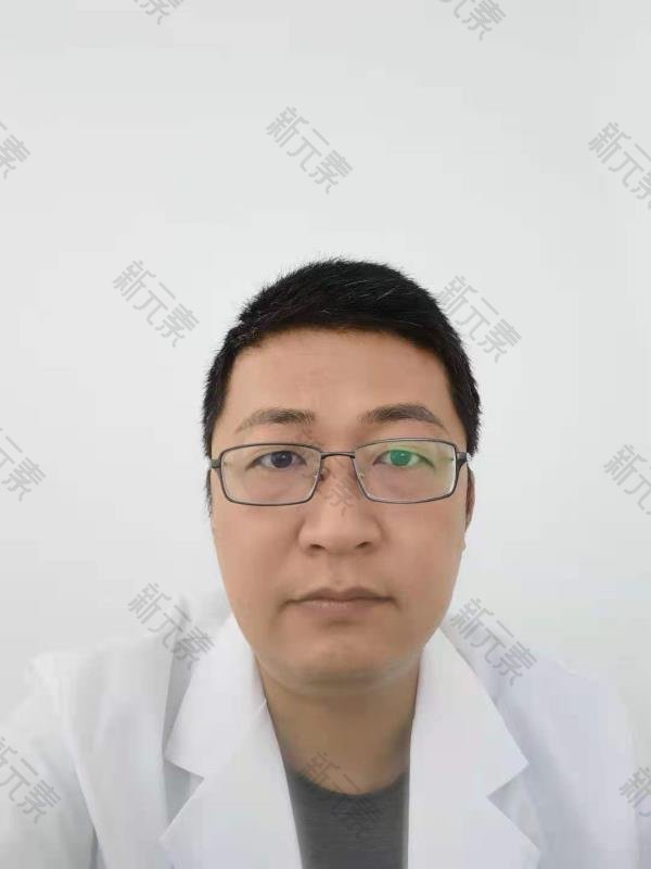 关翔