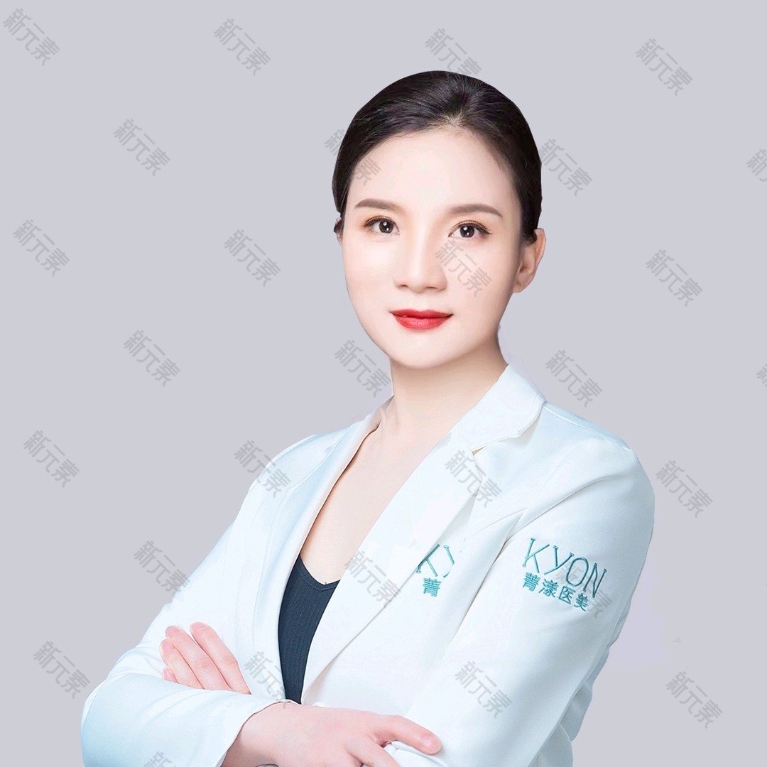 杨溪青 头像