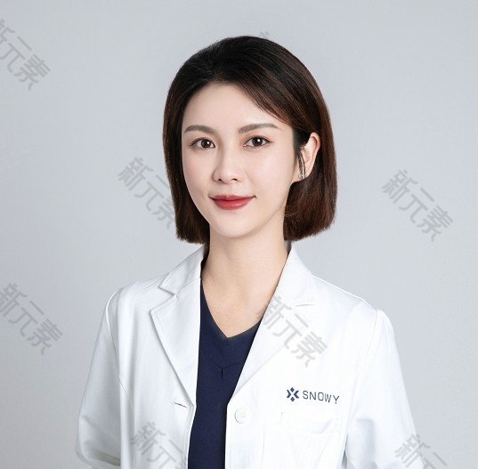 刘丹 头像
