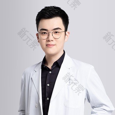 施淳元 头像
