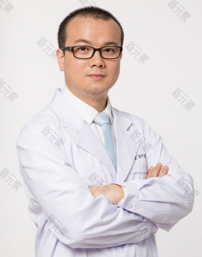 邓志文 头像