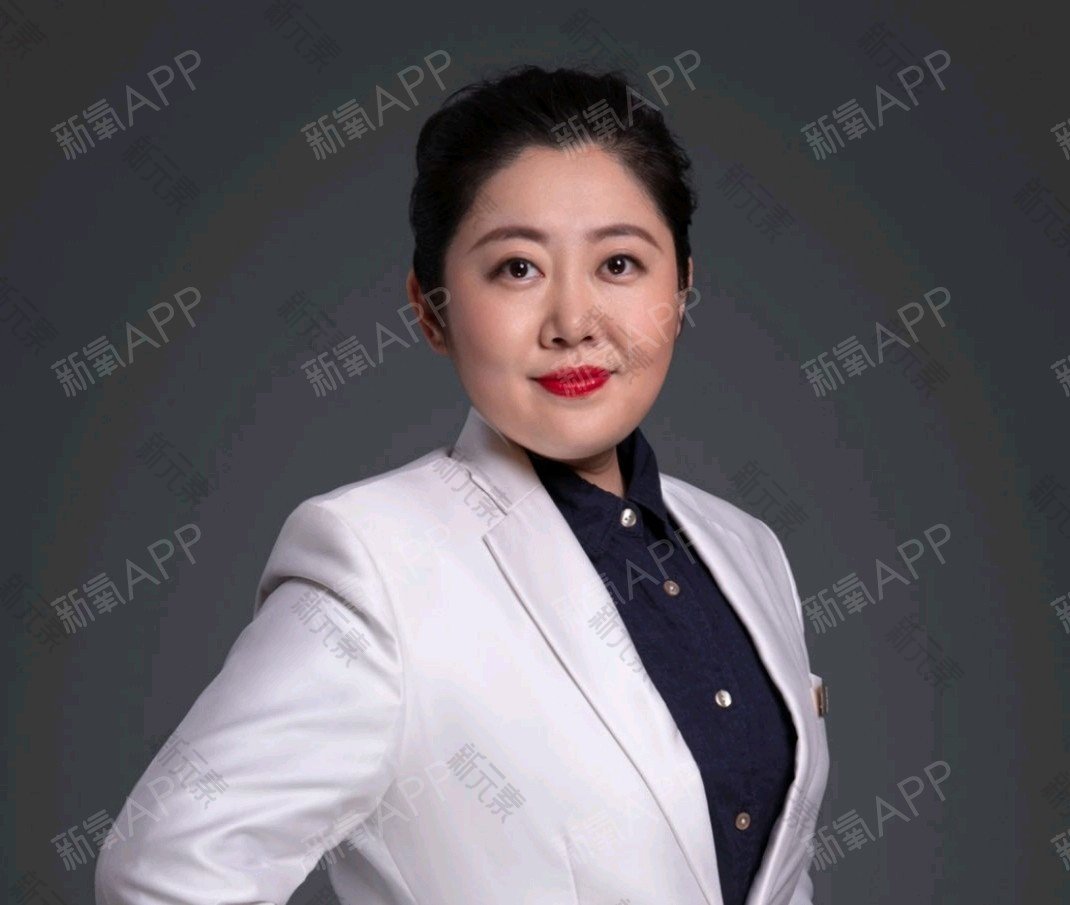 徐熠涵 头像