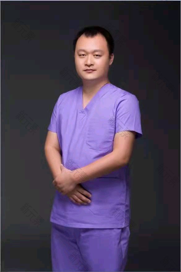 张亚东