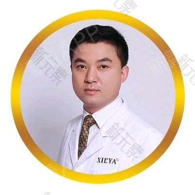 邹笑寒 头像