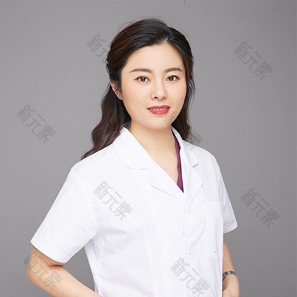 张丽 头像