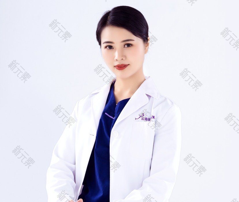 梅红 头像