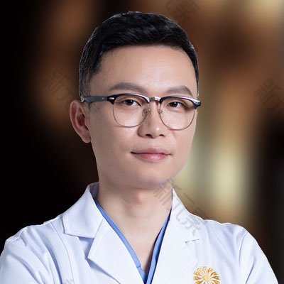 左成 头像